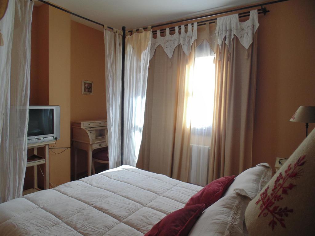 Canete  Apartamentos Rurales La Muralla II מראה חיצוני תמונה